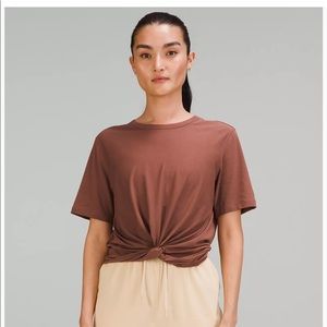 Lululemon Crescent Tee- Size 12